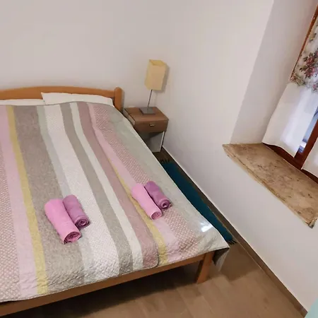 Eti Und Mia - 13 Personen- Piscine By Interhome