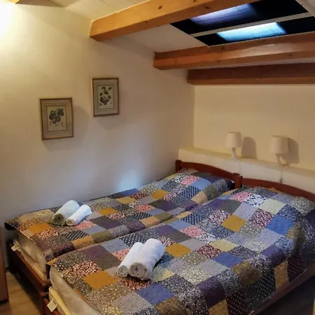 Prázdninový dům Eti Und Mia - 13 Personen- Piscine By Interhome