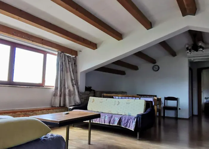 Eti Und Mia - 13 Personen- Piscine By Interhome Пула