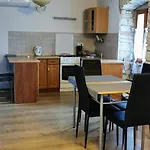 Casa de Férias Eti Und Mia - 13 Personen- Piscine By Interhome *
