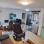 Eti Und Mia - 13 Personen- Piscine By Interhome Casa de Férias