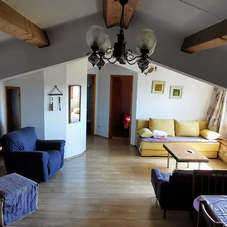 Eti Und Mia - 13 Personen- Piscine By Interhome *