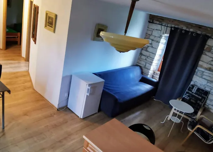 Eti Und Mia - 13 Personen- Piscine By Interhome * Pula